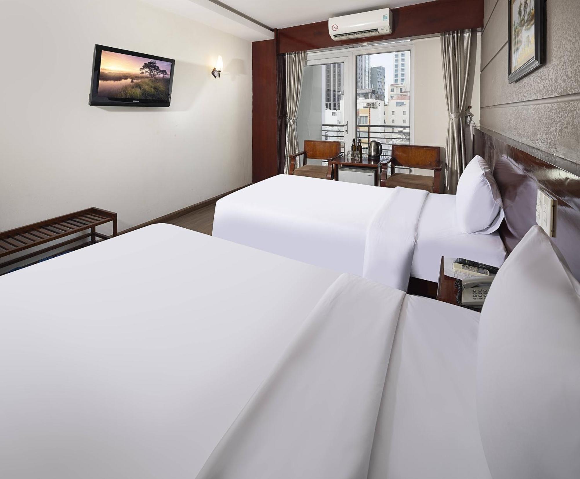 Wintersea Hotel Nha Trang Bagian luar foto