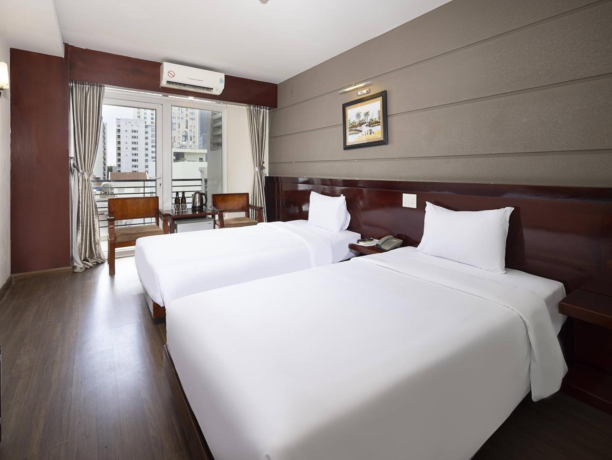 Wintersea Hotel Nha Trang Bagian luar foto