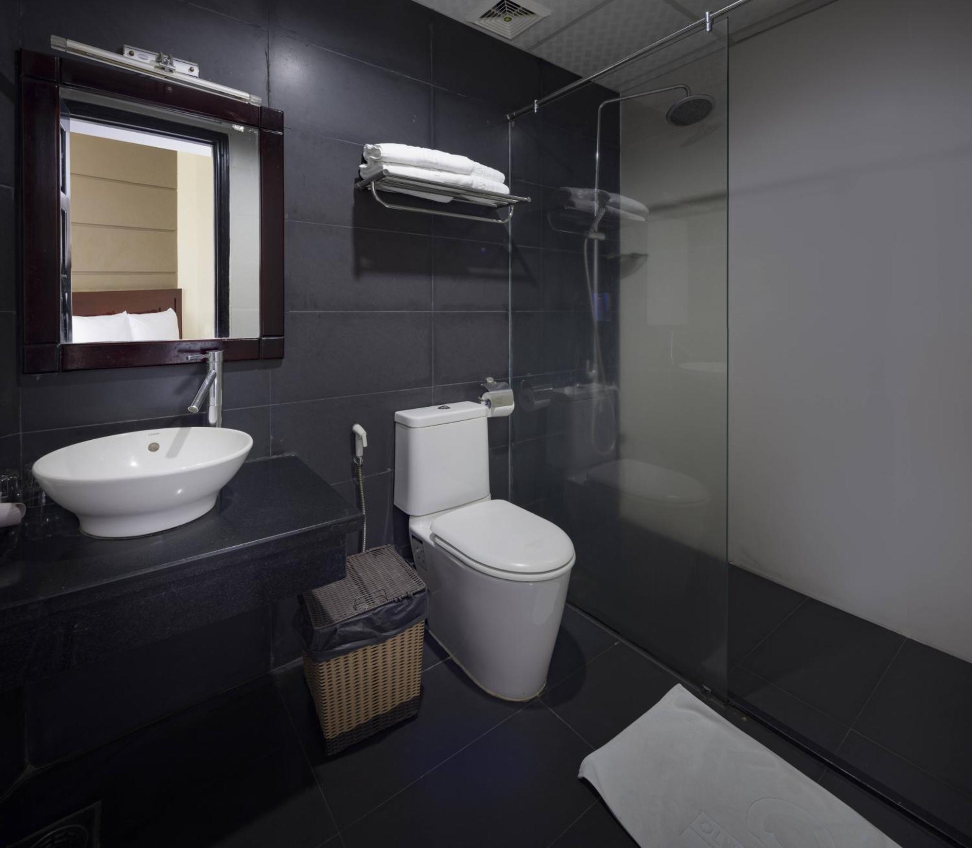 Wintersea Hotel Nha Trang Bagian luar foto