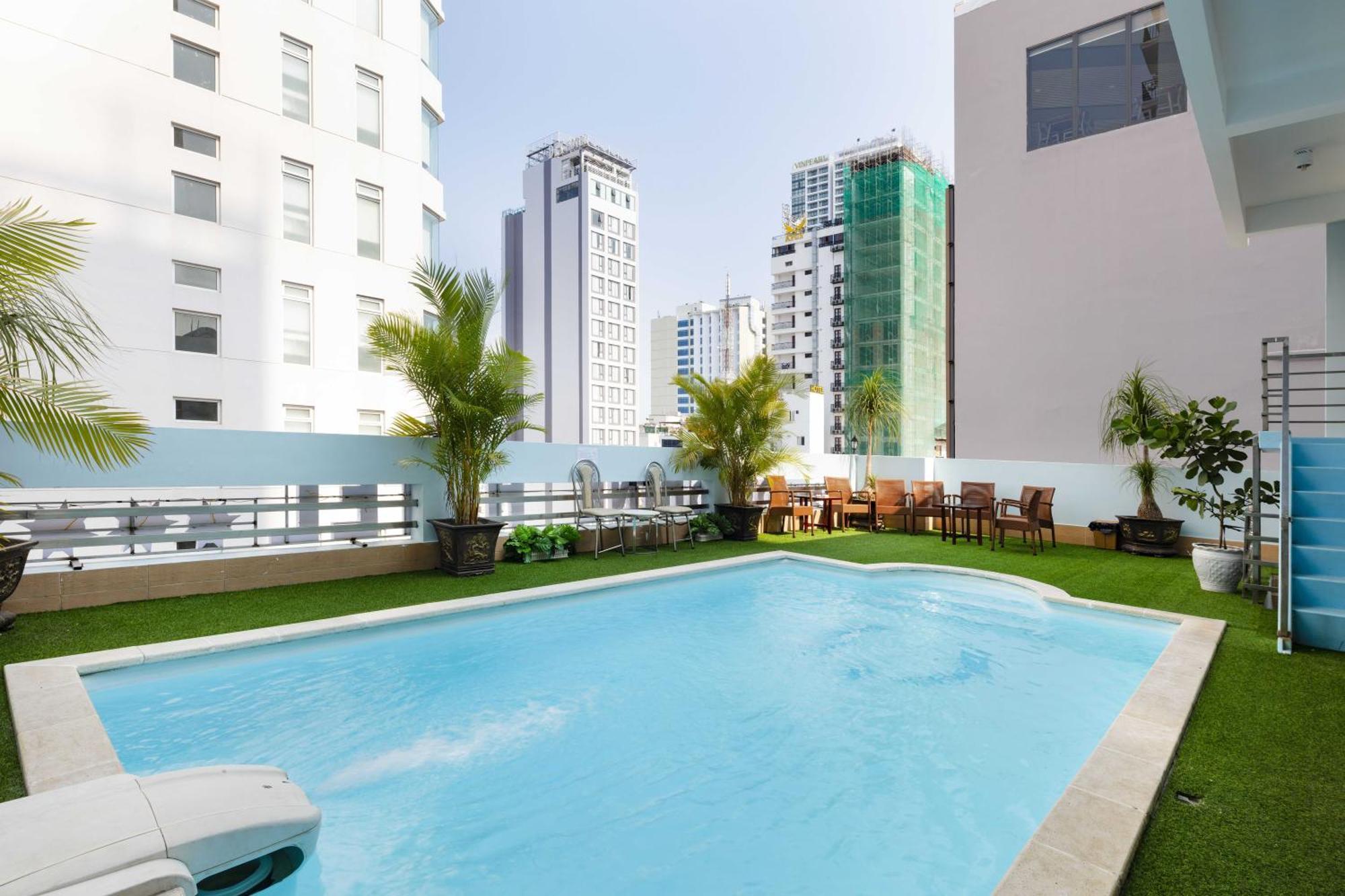 Wintersea Hotel Nha Trang Bagian luar foto