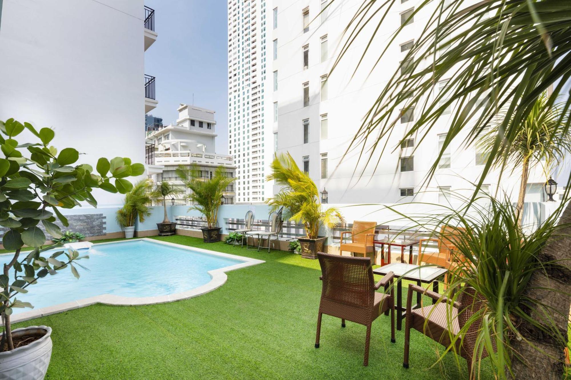 Wintersea Hotel Nha Trang Bagian luar foto